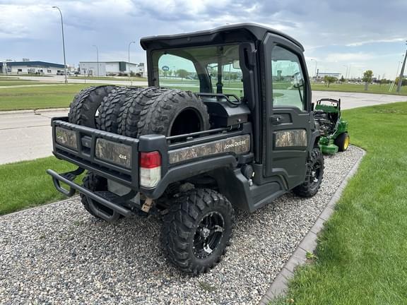 Image of John Deere XUV 835R equipment image 2