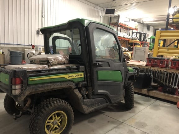 Main image John Deere XUV 835R
