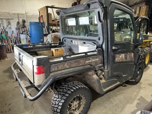 2021 John Deere XUV 835R Image