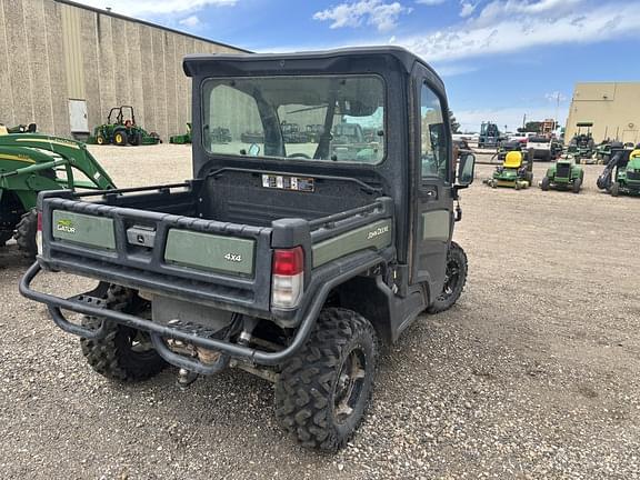 Image of John Deere XUV 835R equipment image 4