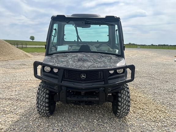 Image of John Deere XUV 835R equipment image 2