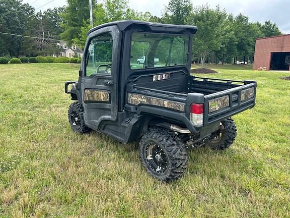 Image of John Deere XUV 835R equipment image 3