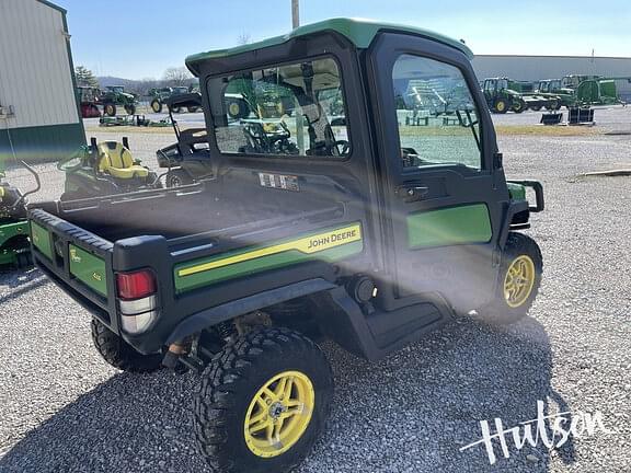 Image of John Deere XUV 835R equipment image 3