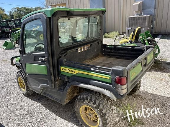 Image of John Deere XUV 835R equipment image 3