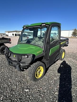 Image of John Deere XUV 835R Primary image