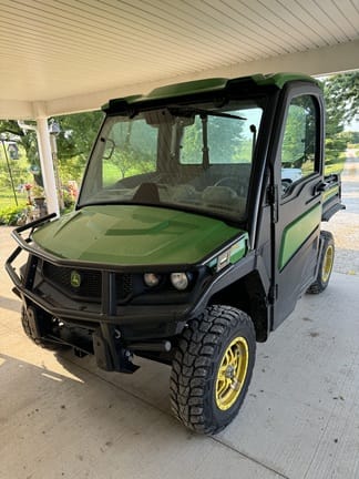 Main image John Deere XUV 835R