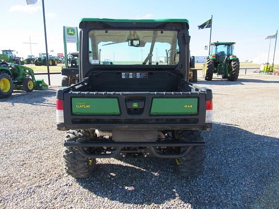 Image of John Deere XUV 835R equipment image 3