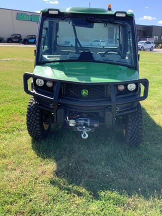 Image of John Deere XUV 835R equipment image 4