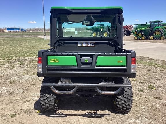 Image of John Deere XUV 835R equipment image 4