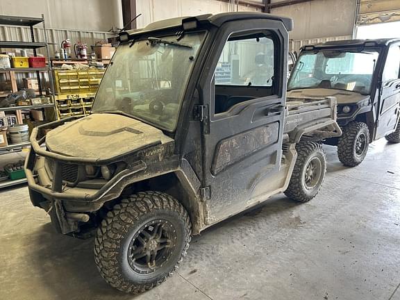 Image of John Deere XUV 835R Primary image