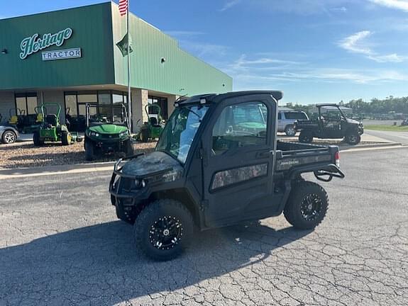 Image of John Deere XUV 835R Primary image