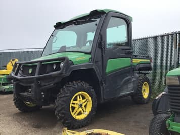 Main image John Deere XUV 835R