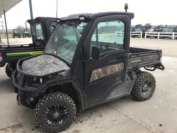 Main image John Deere XUV 835R