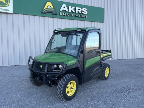 Main image John Deere XUV 835R