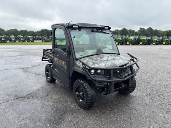 Image of John Deere XUV 835R Primary image