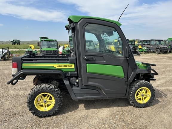 Image of John Deere XUV 835R equipment image 4
