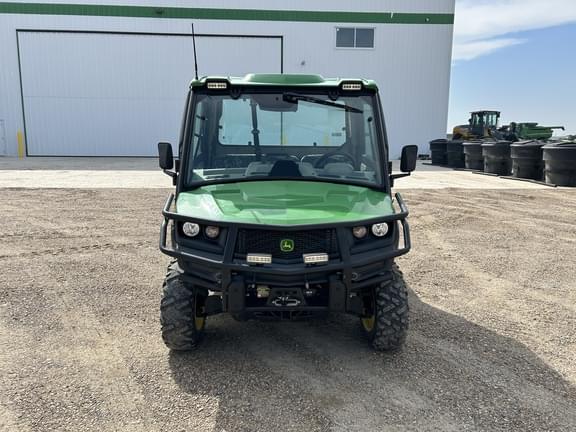 Image of John Deere XUV 835R equipment image 1