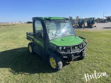 Main image John Deere XUV 835R