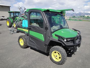 Main image John Deere XUV 835R