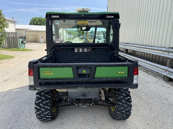 Image of John Deere XUV 835R equipment image 3