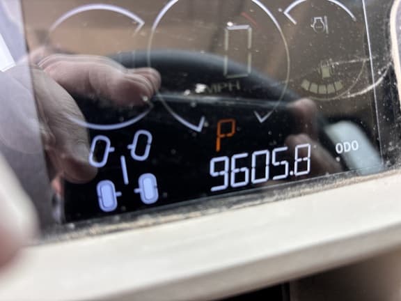 Image of John Deere XUV 835R equipment image 2