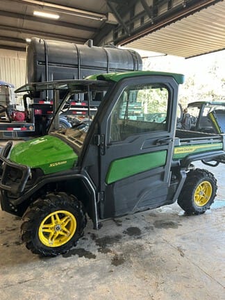 Main image John Deere XUV 835R