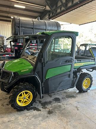Image of John Deere XUV 835R Primary image