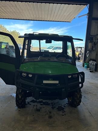 Image of John Deere XUV 835R equipment image 2