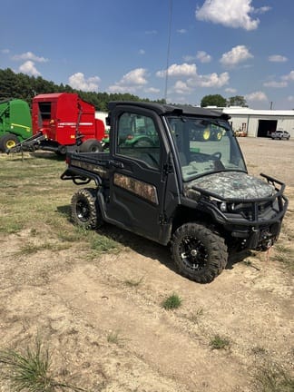 Main image John Deere XUV 835R
