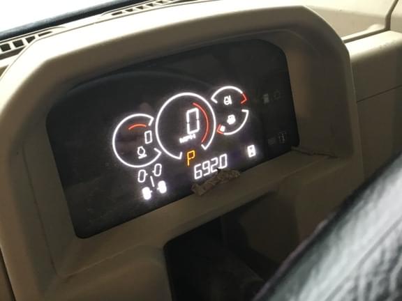 Image of John Deere XUV 835R equipment image 4