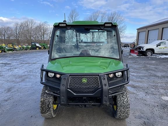 Image of John Deere XUV 835R equipment image 1