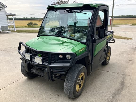 Image of John Deere XUV 835R Primary Image