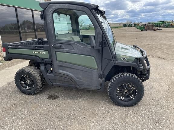 Image of John Deere XUV 835R Primary image