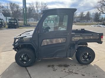 Main image John Deere XUV 835R