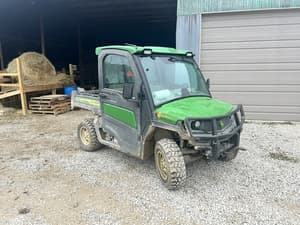 2021 John Deere XUV 835R Image