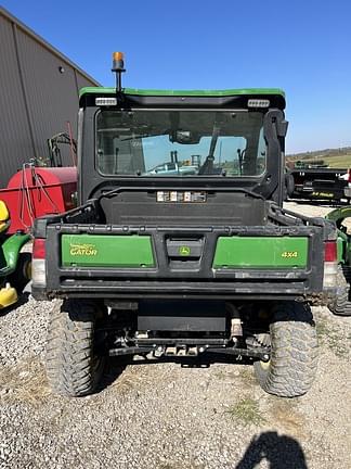 Image of John Deere XUV 835R equipment image 1