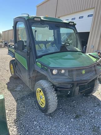 Image of John Deere XUV 835R equipment image 3