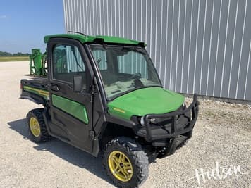 Main image John Deere XUV 835R