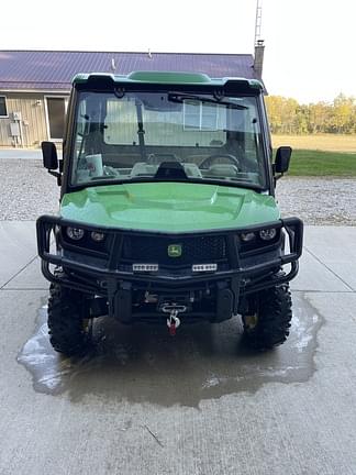 Image of John Deere XUV 835R equipment image 3