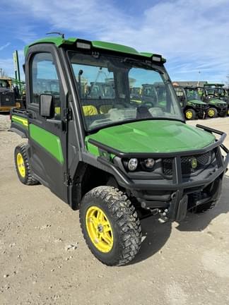 Main image John Deere XUV 835R
