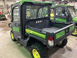 Main image John Deere XUV 835R 5