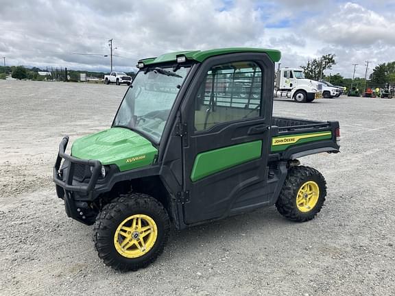 Image of John Deere XUV 835R equipment image 2