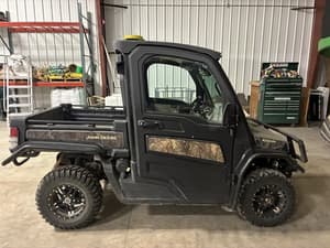 2021 John Deere XUV 835R Image
