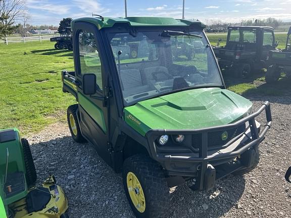 Image of John Deere XUV 835R equipment image 2