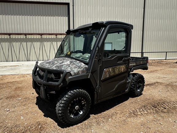 Main image John Deere XUV 835R