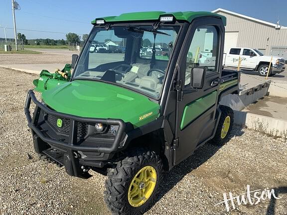 Image of John Deere XUV 835R equipment image 2