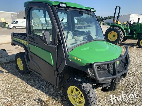 Image of John Deere XUV 835R Primary image