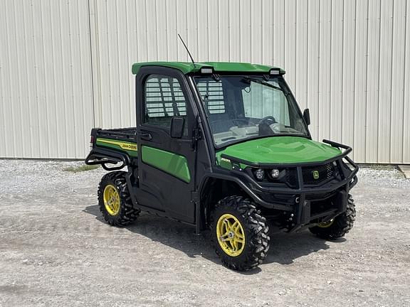 Image of John Deere XUV 835R Primary image