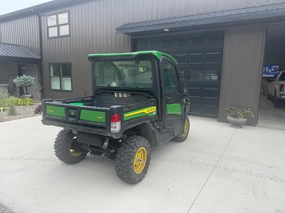 Image of John Deere XUV 835R Primary image