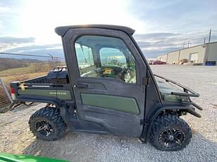 Main image John Deere XUV 835R 5